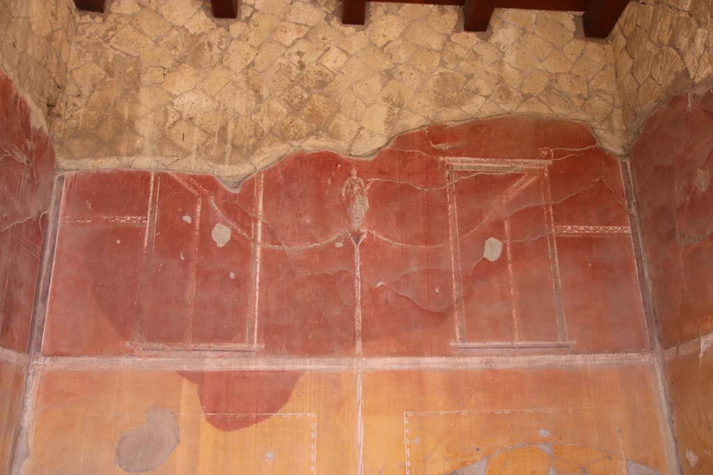 Ins. Orientalis I, 2, Herculaneum, September 2019.
Detail from upper south wall of south ala. Photo courtesy of Klaus Heese.